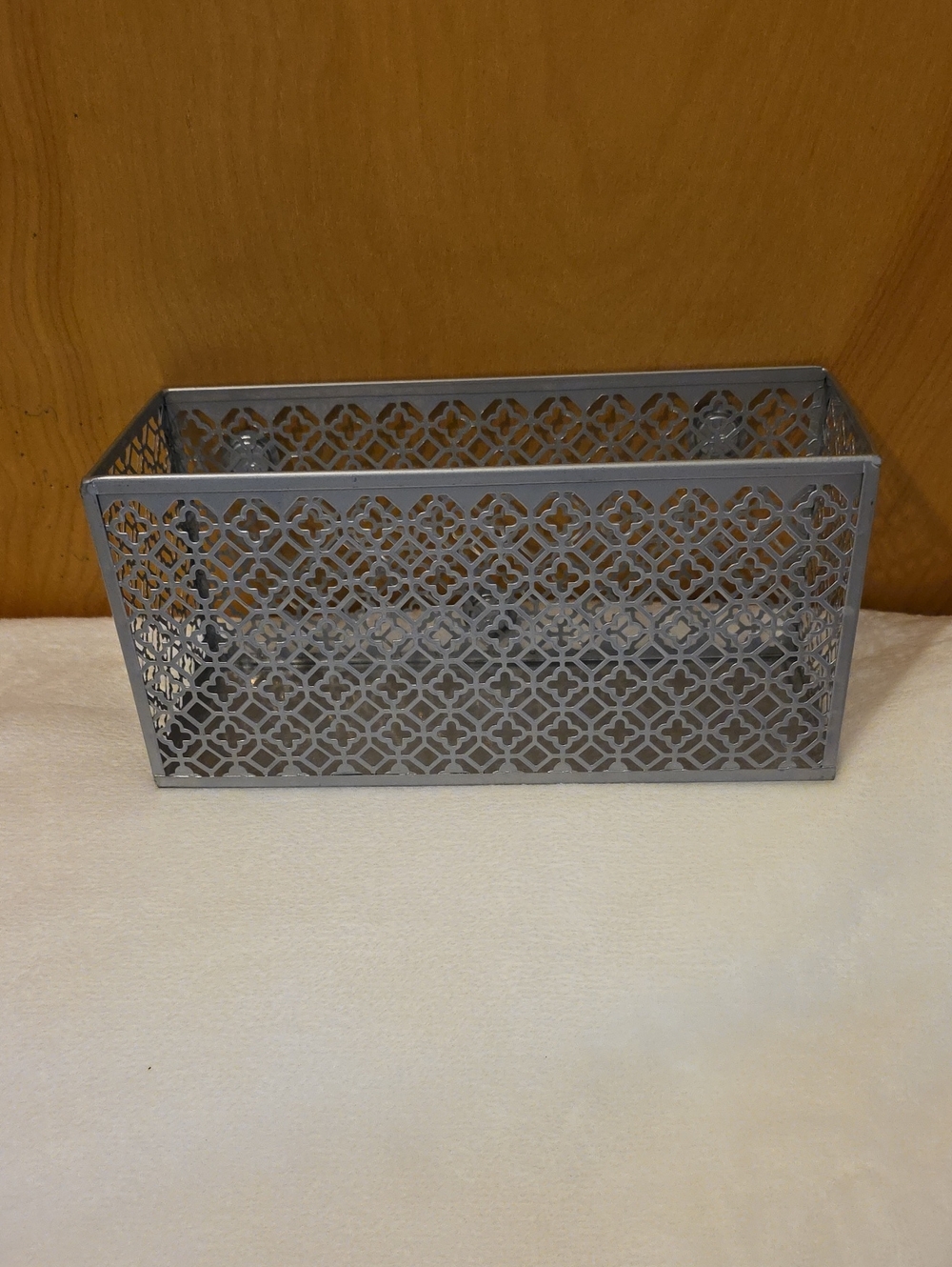 Decorative Metal Magnetic Storage Baskets (2)- Gray